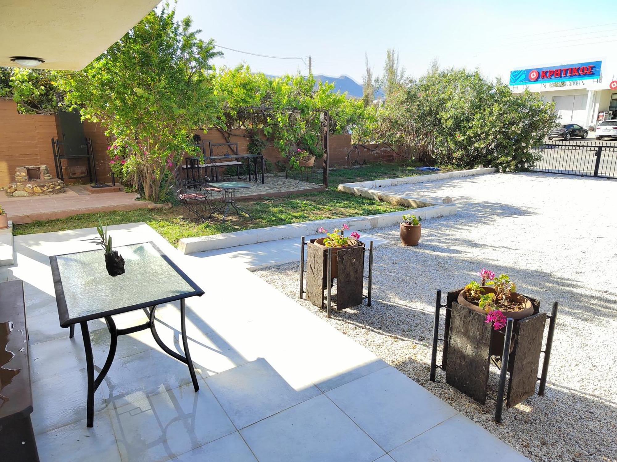 Manos Apartments Kolymbari Exterior foto